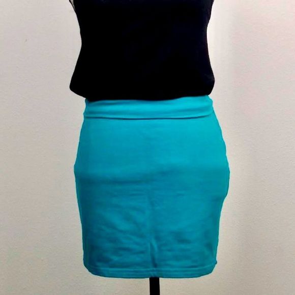 buttons Dresses & Skirts - 2/15 Buttons Womens Teal Aqua Size Medium Mini Skirt Casual Summer Bodycon Skirt
